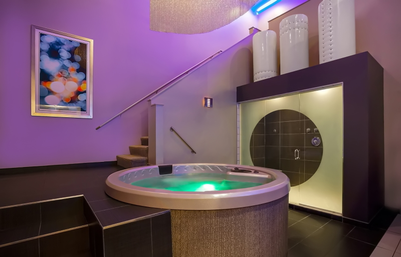 Luxe Suite
